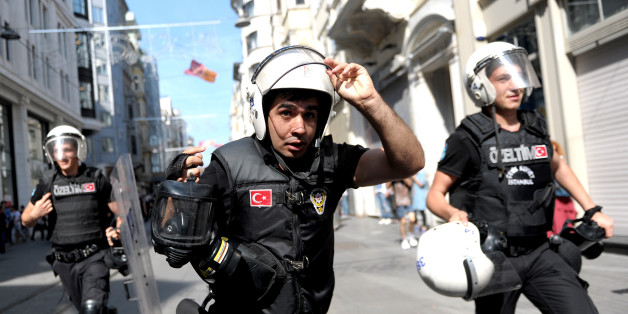 Le consulat américain à Istanbul pris pour cible par des tirs