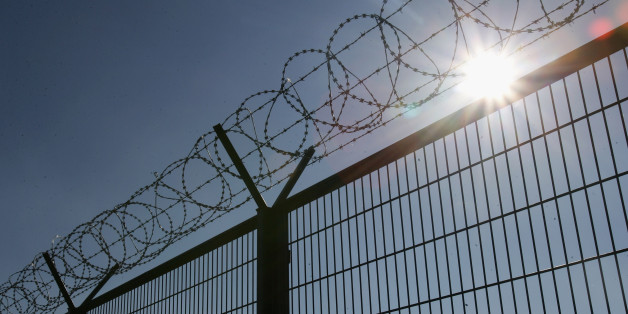 Ungarn will Flüchtlinge mit einem Zaun stoppen