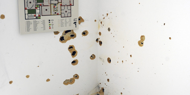Un mur du musée du Bardo criblé de balles