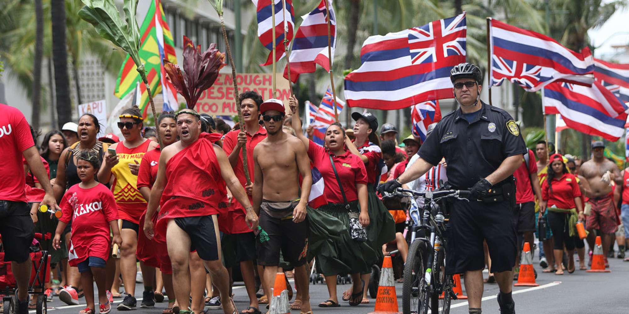 Aloha Aina Unity March Draws Thousands HuffPost
