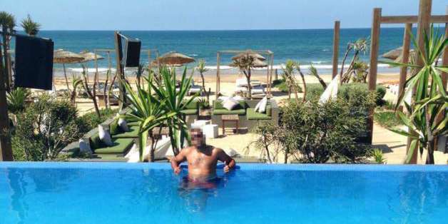 Condamné en France à dix ans de prison, il mène la belle vie au Maroc