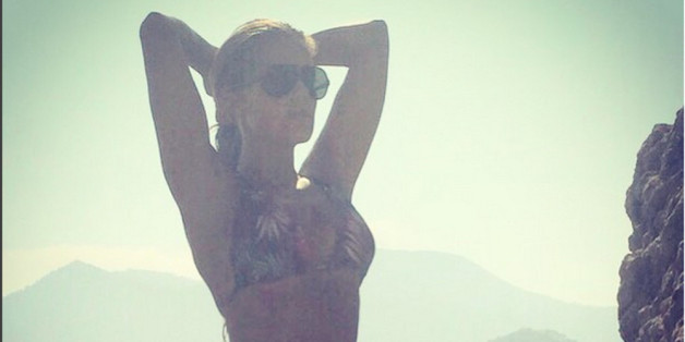 So sexy präsentiert sich Sylvie Meis auf Ibiza
