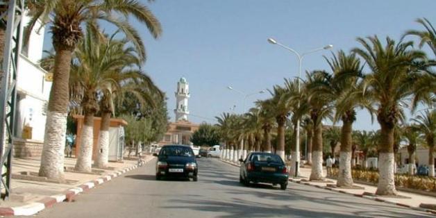 Une vue de Tighennif, au fond la mosquée centrale (archives)
