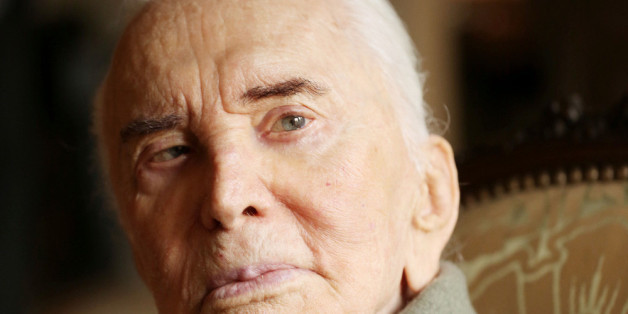 Kirk Douglas zeigt sich großzügig