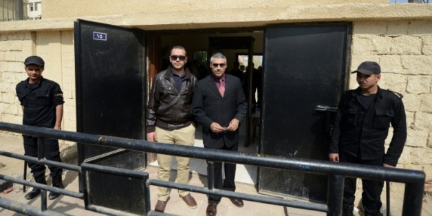 Les journaliste égyptien d'Al-Jazeera Baher Mohamed et canadien Mohamed Fahmy à la sortie du tribunal le 8 mars 2015 au Caire
