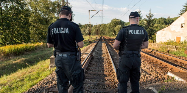 In der Nähe dieser Eisenbahnstrecke wird der "goldene Zug" erwartet