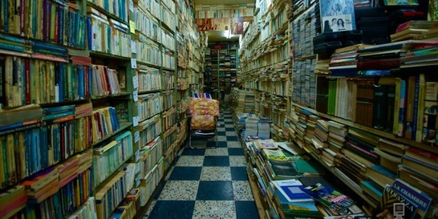 Bouquiniste au Dabbaghine