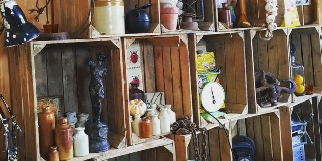 Pour la déco, récupérez des cagettes (Photo DR OAK & ATLAS/INSTAGRAM)