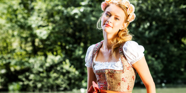 Ein Dirndl der Kollektion von Julia Trentini