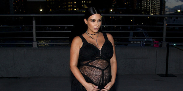 New York Fashion Week: Kim Kardashian zeigt zur Abwechslung - Bauch!