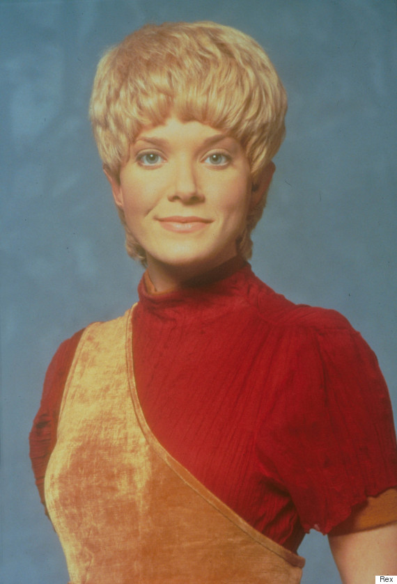 Star Trek Voyager Actress Jennifer Lien Arrested For Exposing 0347