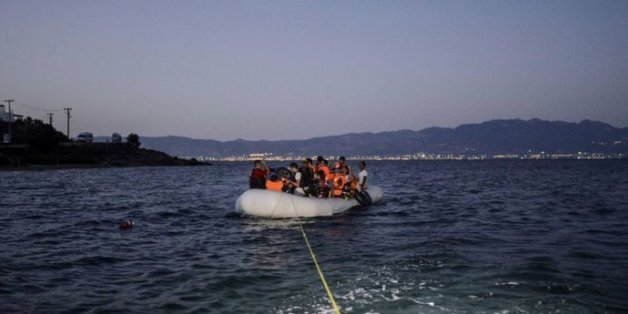 Une embarcation de migrants au large de Bodrum
