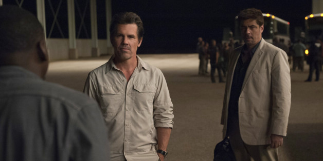 Matt Graver (Josh Brolin, l.) leitet eine Sondereinheit im Kampf gegen das Kartell