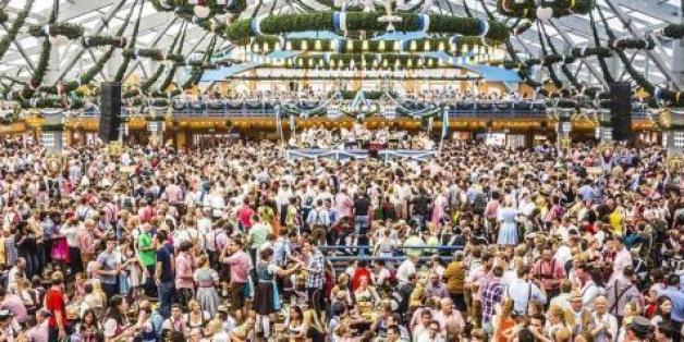 Die Feierwütigen hatten auch ohne Wiesn-Hit ihren Spaß