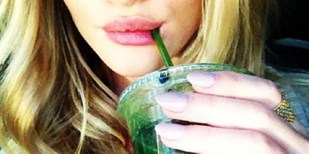 Stars wie Rosie Huntington-Whiteley sind große Detoxfans.