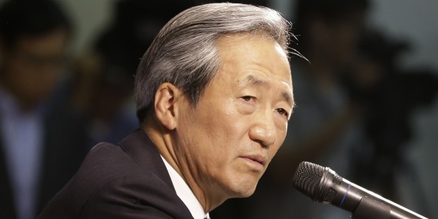 Former FIFA Vice President Chung Mong-joon speaks during a press conference in Seoul, South Korea, Wednesday, June 3, 2015. Chung said he will think about whether to run for the FIFA presidency. (AP Photo/Ahn Young-joon)