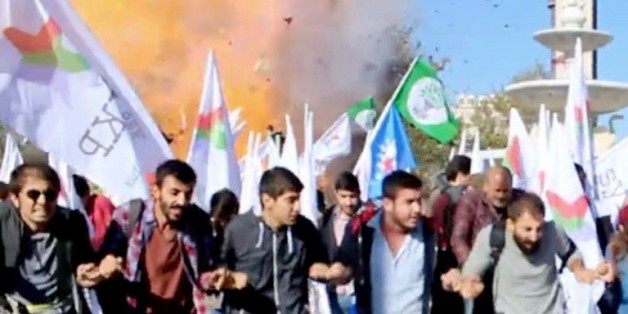 Capture d'écran de "Dokuz8 Haber" montrant l'explosion survenue lors du rassemblement pour la paix, le 10 octobre 2015 à Ankara, en Turquie
