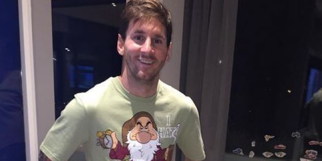 Lionel de Messi reçoit un drôle de cadeau de la part de Luis Suarez