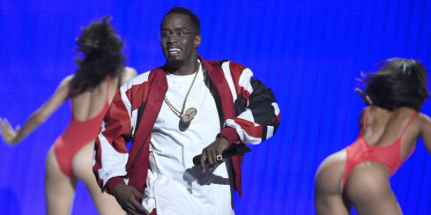 Hat sich schon immer gerne mit Frauen umgeben: Sean "Diddy" Combs bei den BET Awards in Los Angeles.