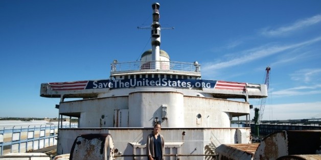 Le paquebot United States amarré au quai du port de Philadelphie le 10 octobre 2015