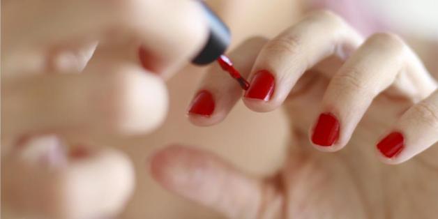 Diese Nagellacke enthalten giftige Stoffe, die in unserem Körper zurückbleiben