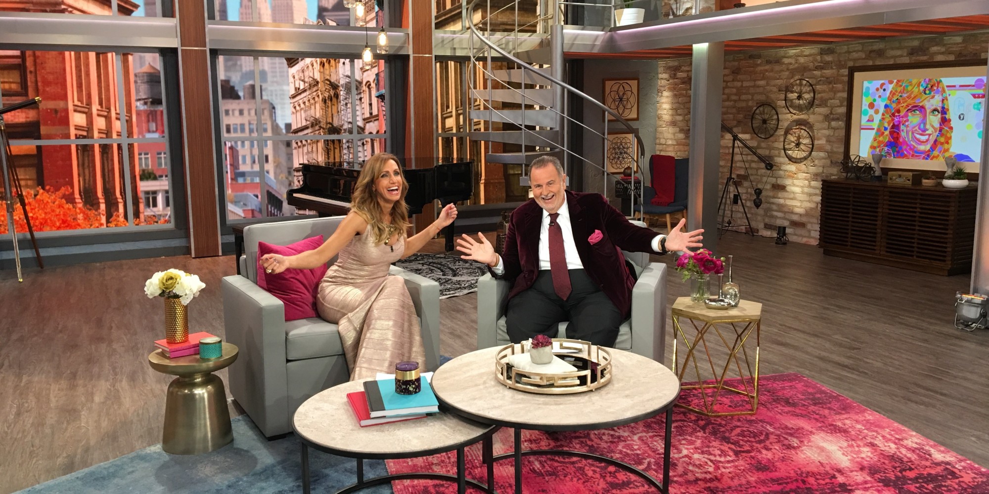 Lili Estefan Y Raúl De Molina Nos Mostraron El Nuevo Set De El Gordo Y La Flaca Huffpost