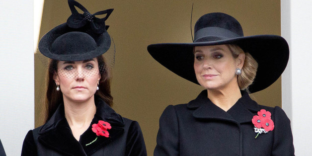 Herzogin Kate und Máxima in Schwarz bei der Gedenkfeier.