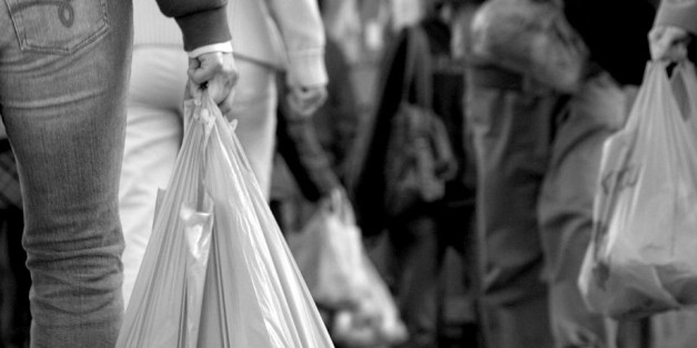 À peine lancé, le projet de loi pour interdire les sacs plastiques fait face à une levée de boucliers