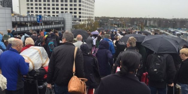 London Gatwick Flughafen evakuiert