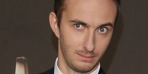 Mit einem Facebook-Post bringt Jan Böhmermann Tausende zum Nachdenken