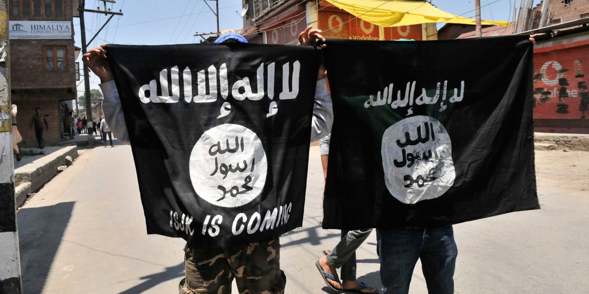 Waving Of ISIS Flags In Kashmir Must Be Dealt With An Iron Hand Says 