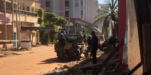Attaque au Radisson de Bamako : "18 corps retrouvés", plus d'otages retenus