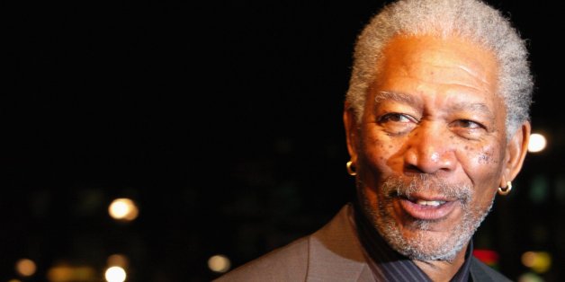 A bord de son jet privé, l'acteur Morgan Freeman s'est fait une belle frayeur
