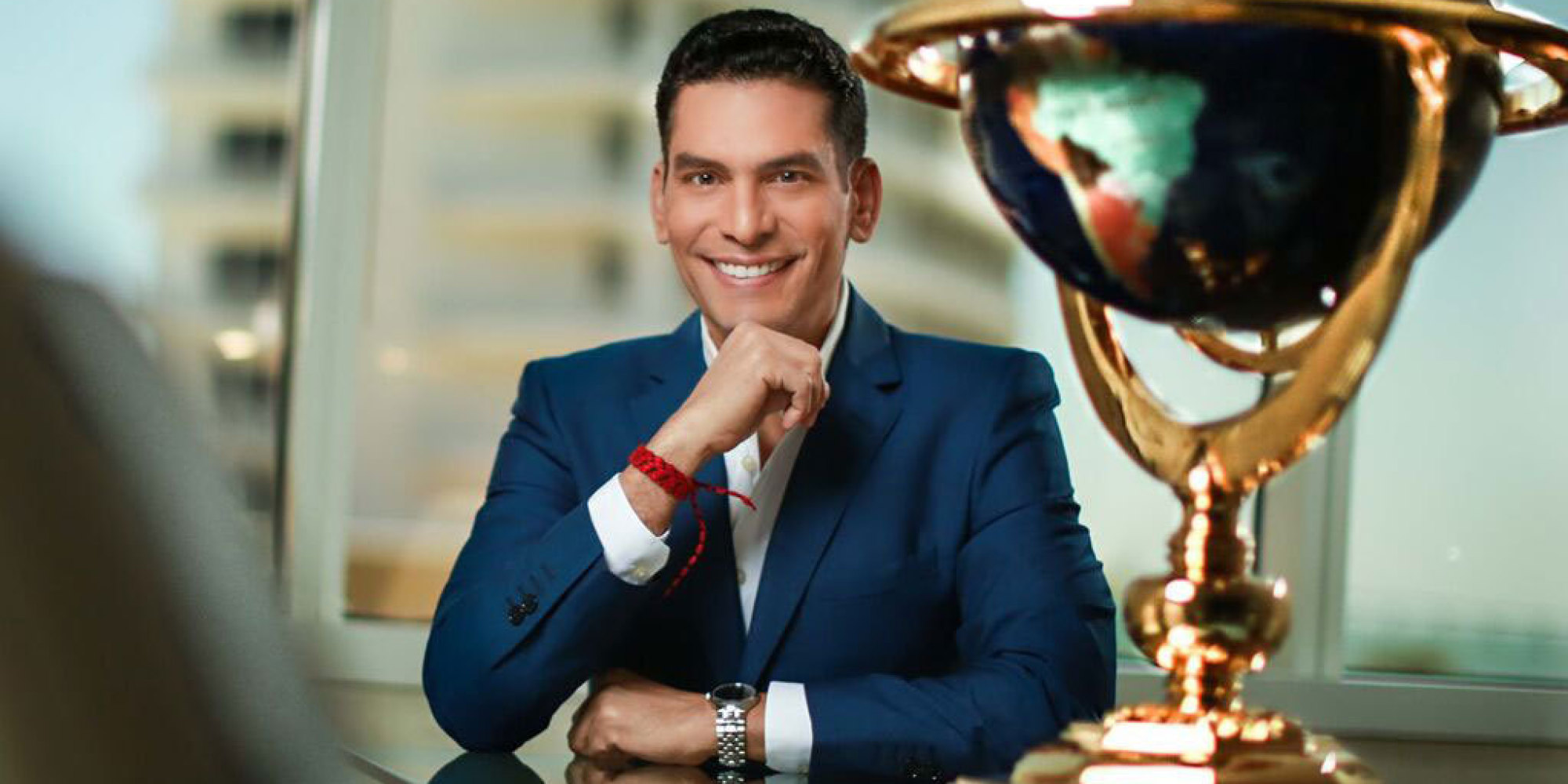'Prefiero al Ismael Cala que está fuera de cámaras' HuffPost