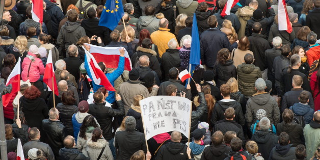 Eine Großdemonstration in Warschau musste heute wegen einer Bombendrohung abgesagt werden