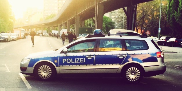 Polizei meldet: Tote nach Monaten in Wohnung gefunden.