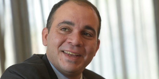 Le Prince Ali bin al-Hussein de Jordanie, candidat à la présidence de la Fifa, lors d'un entretien avec des journalistes, le 9 décembre 2015 à Dakar