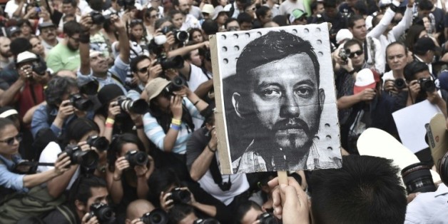 Manifestation de reporters photographes le 2 août 2015 à Mexico après l'assassinat de leur collègue Ruben Espinosa