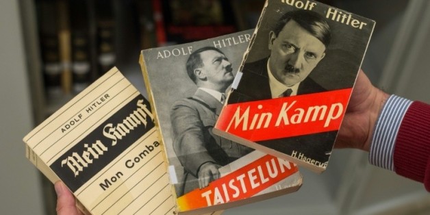 Plusieurs éditions du livre "Mein Kampf" présentées le 3 décembre 2015 à Munich