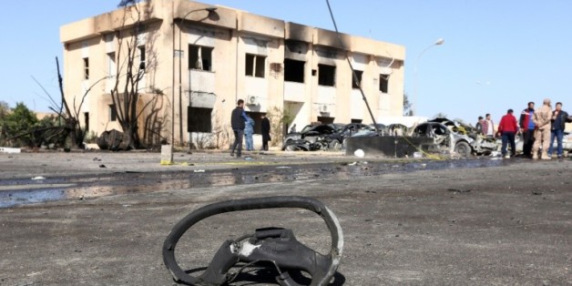 Dégâts après un attentat à Zliten sur la côte libyenne, le 7 janvier 2015