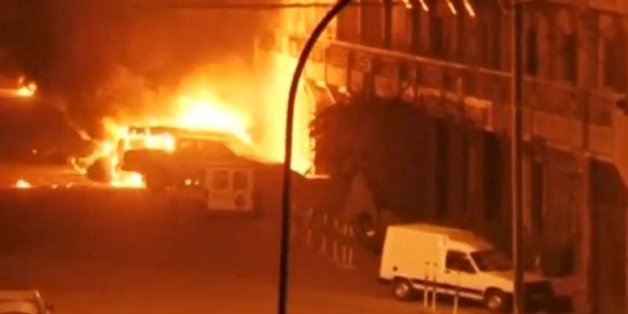 In einem Luxushotel in Burkina Fasos Hauptstadt Ouagadougou sind nach einem mutmaßlichen Terrorangriff mehrere Menschen ums Leben gekommen