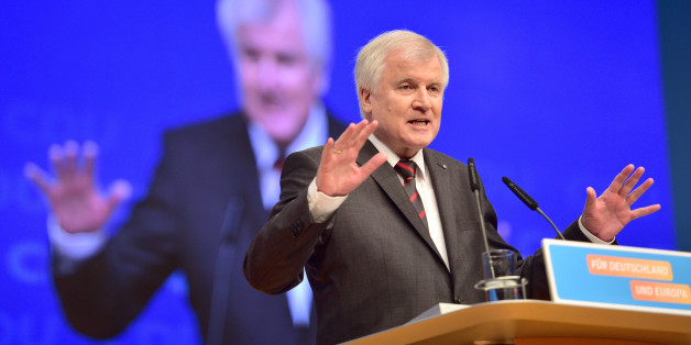 Horst Seehofer soll Ebersberger Landrat Robert Nidergesäß bei der Flüchtlingsunterbringung helfen.