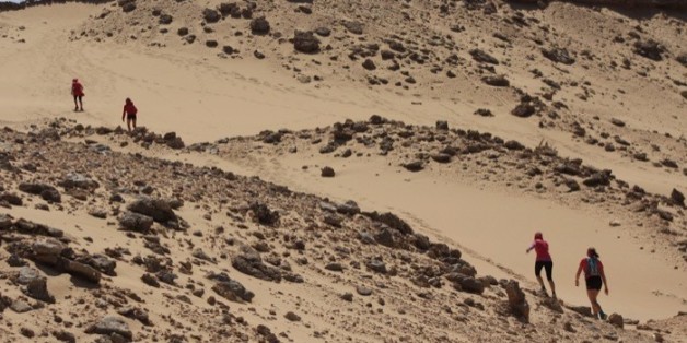 Courir le désert marocain tout en récoltant des fonds
