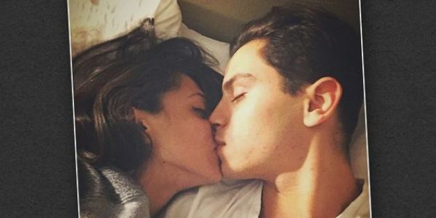 Une fan a fini par sortir avec l'acteur Jake T. Austin que harcèle sur Twitter depuis 2009