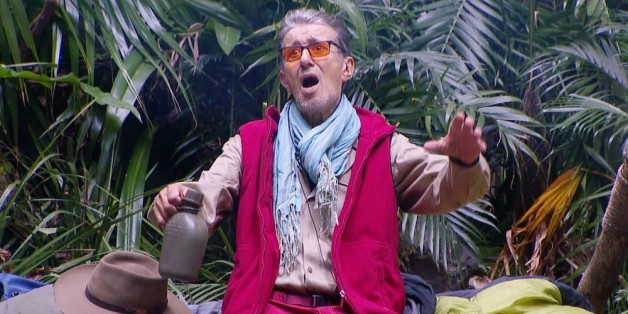 Rolf Zacher ist nicht mehr im Camp, Dr. Bob hat die Reisleine gezogen. David Ortega wurde von den Zuschauern rausgewählt.