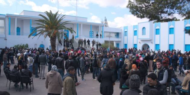 Kasserine, le 23 janvier devant le gouvernerat