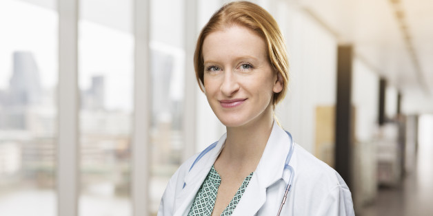 Mit einem Callcenter sollen Kassenpatienten schneller zu einem Facharzt-Termin kommen.