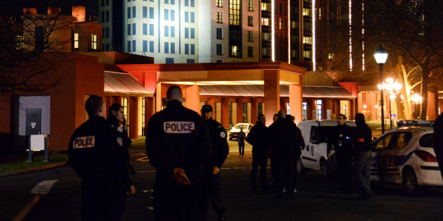 La femme qui accompagnait l'homme armé arrêté à Disneyland Paris a été interpellée