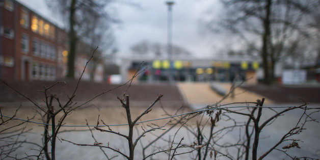 Von diesem Schulhof im Kieler Stadtteil Gaarden soll der Verdächtige das Mädchen entführt haben