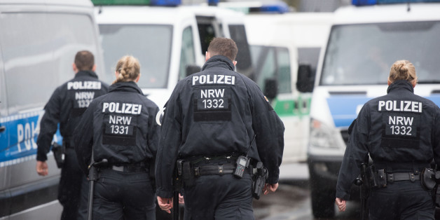 Die Polizei hat mehrere Verdächtige festgenommen, die einen Anschlag geplant haben so